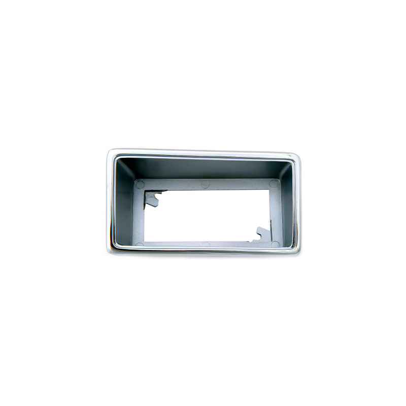 Chrome -Cover Bace Lights na zadní straně levého 70 Chrome -Cover Bace Lights na zadní straně levého 70