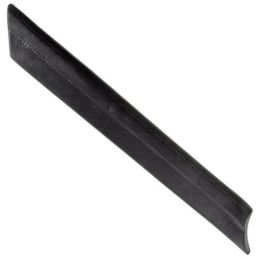 Překrytí na vnitřní straně sloupku A (černá, vlevo) 67-68