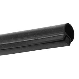 Těsnění prostoru mezi kapotou a předním sklem 69-70