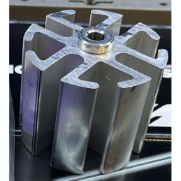 Hliníková podložka ventilátoru Hayden, 64-73