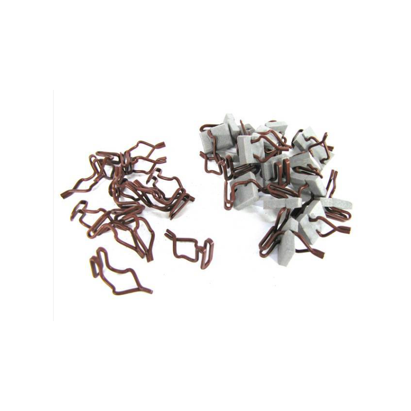 Sada klipů, čepů s podložkami a šroubů pro dveřní panely 67-68